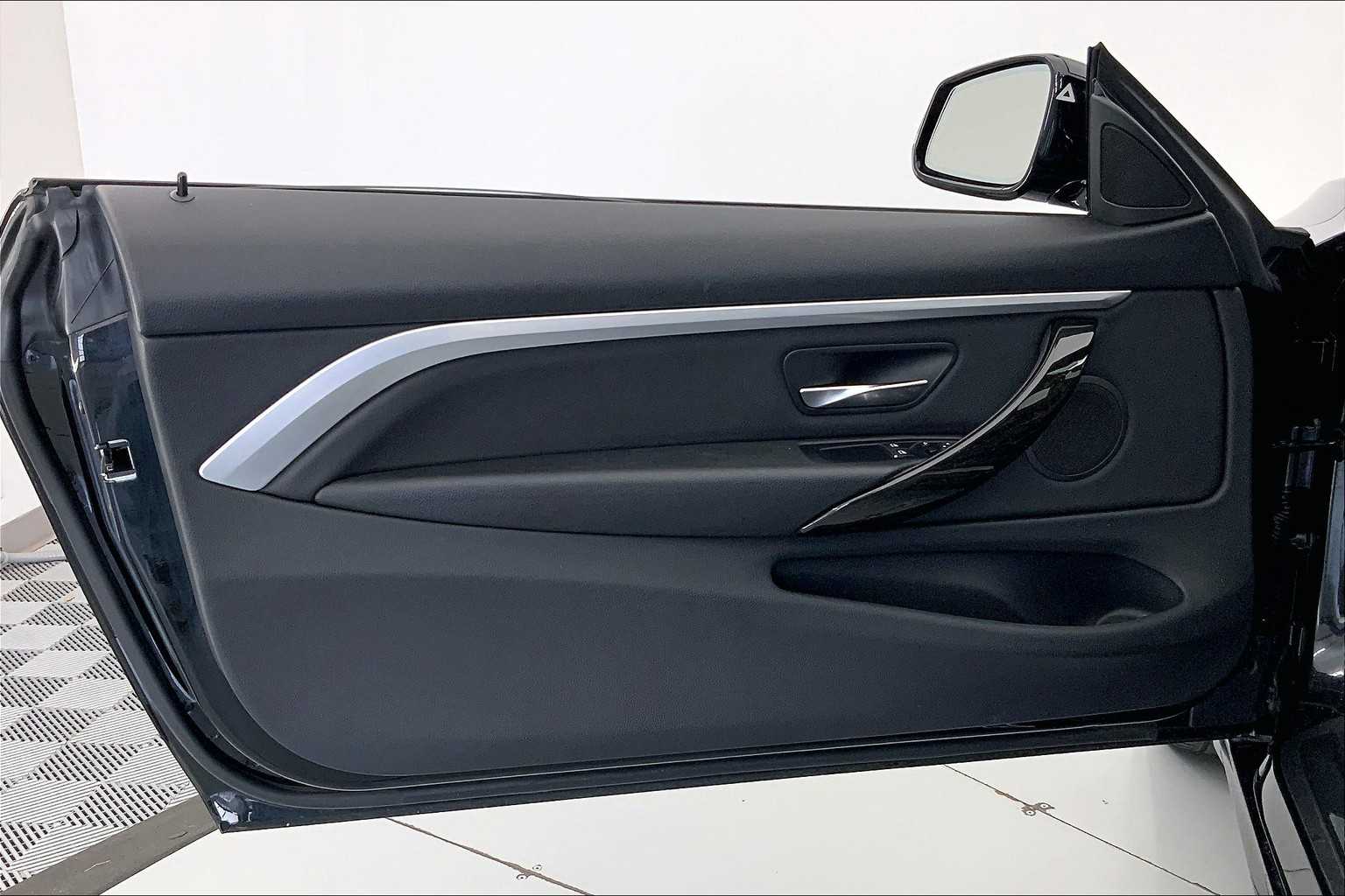 Thumbnail: 2020 BMW 4 Series - 22
