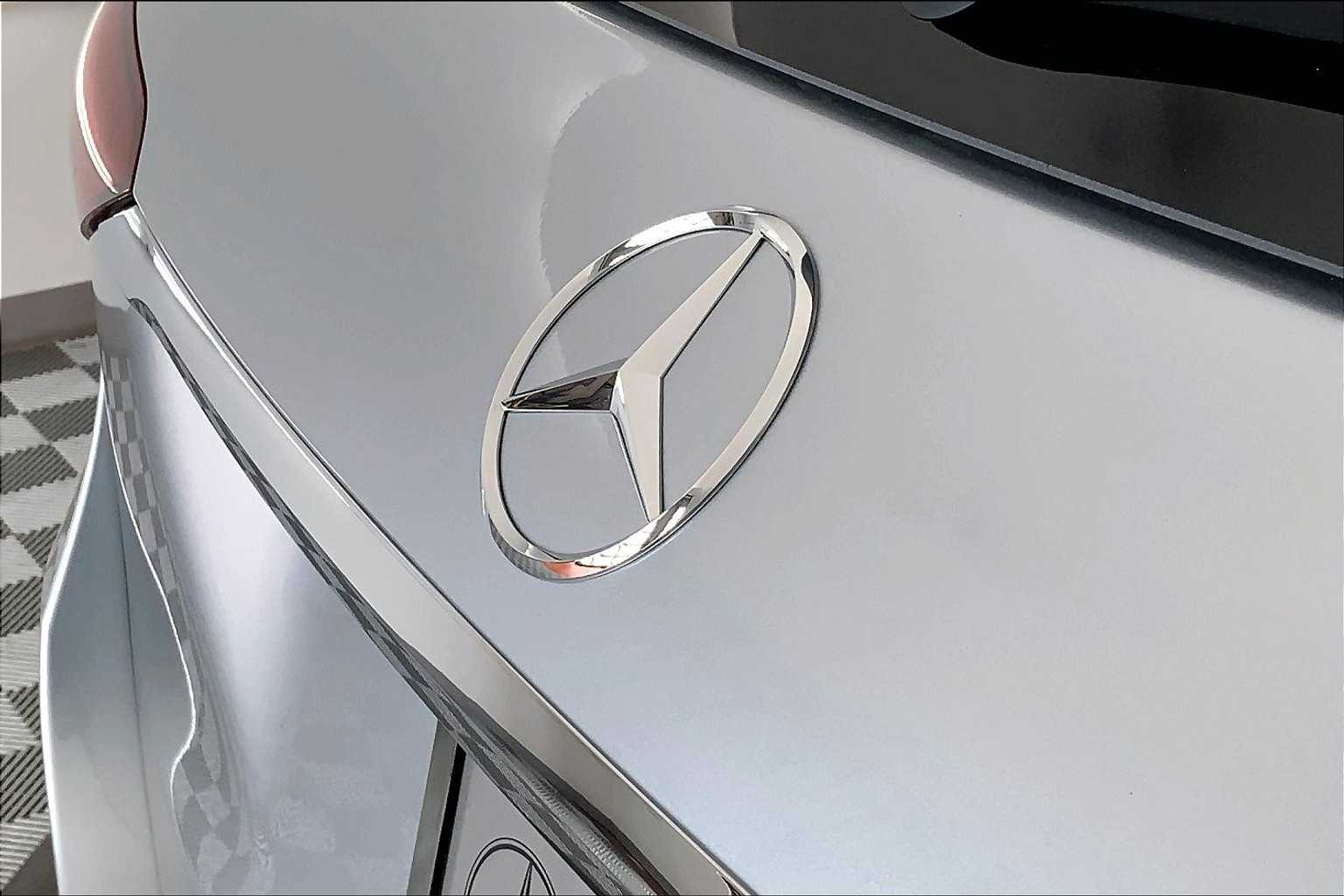 Thumbnail: 2026 Mercedes-Benz GLE - 22