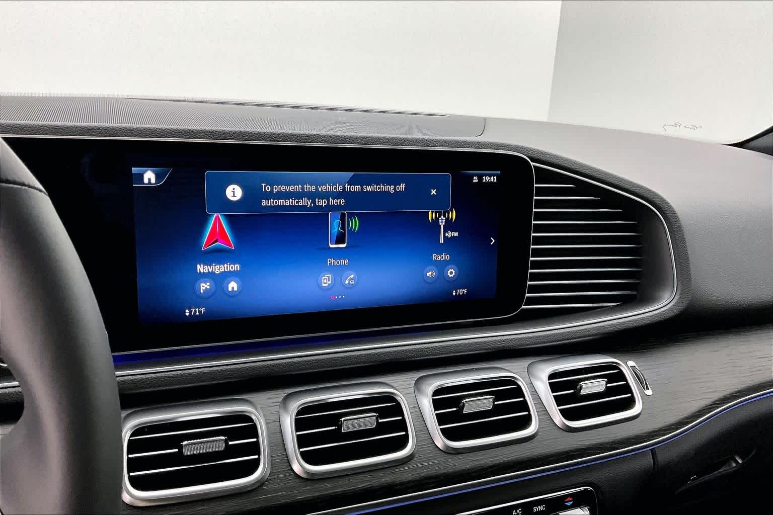 Thumbnail: 2026 Mercedes-Benz GLE - 16