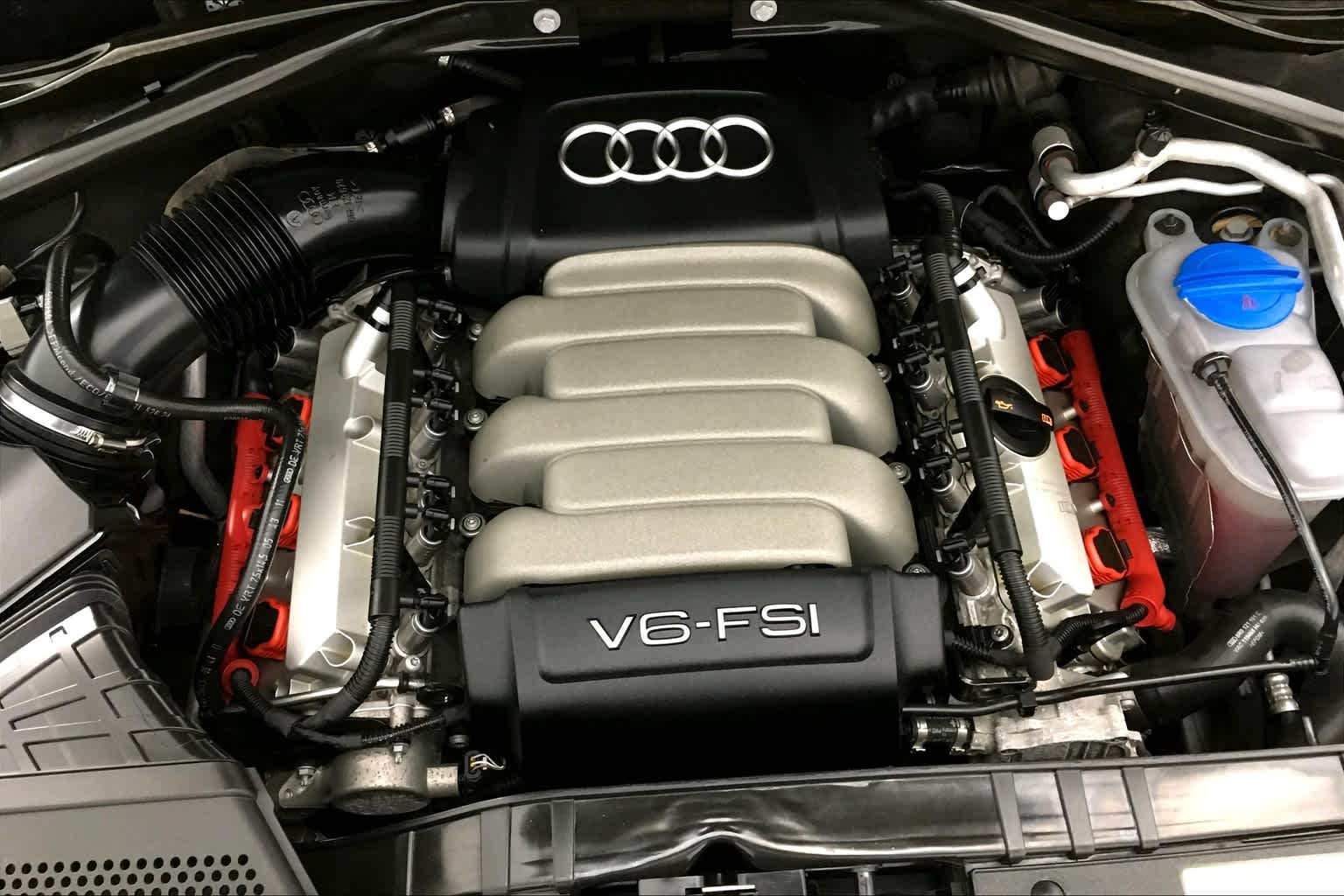 Thumbnail: 2012 Audi Q5 - 9