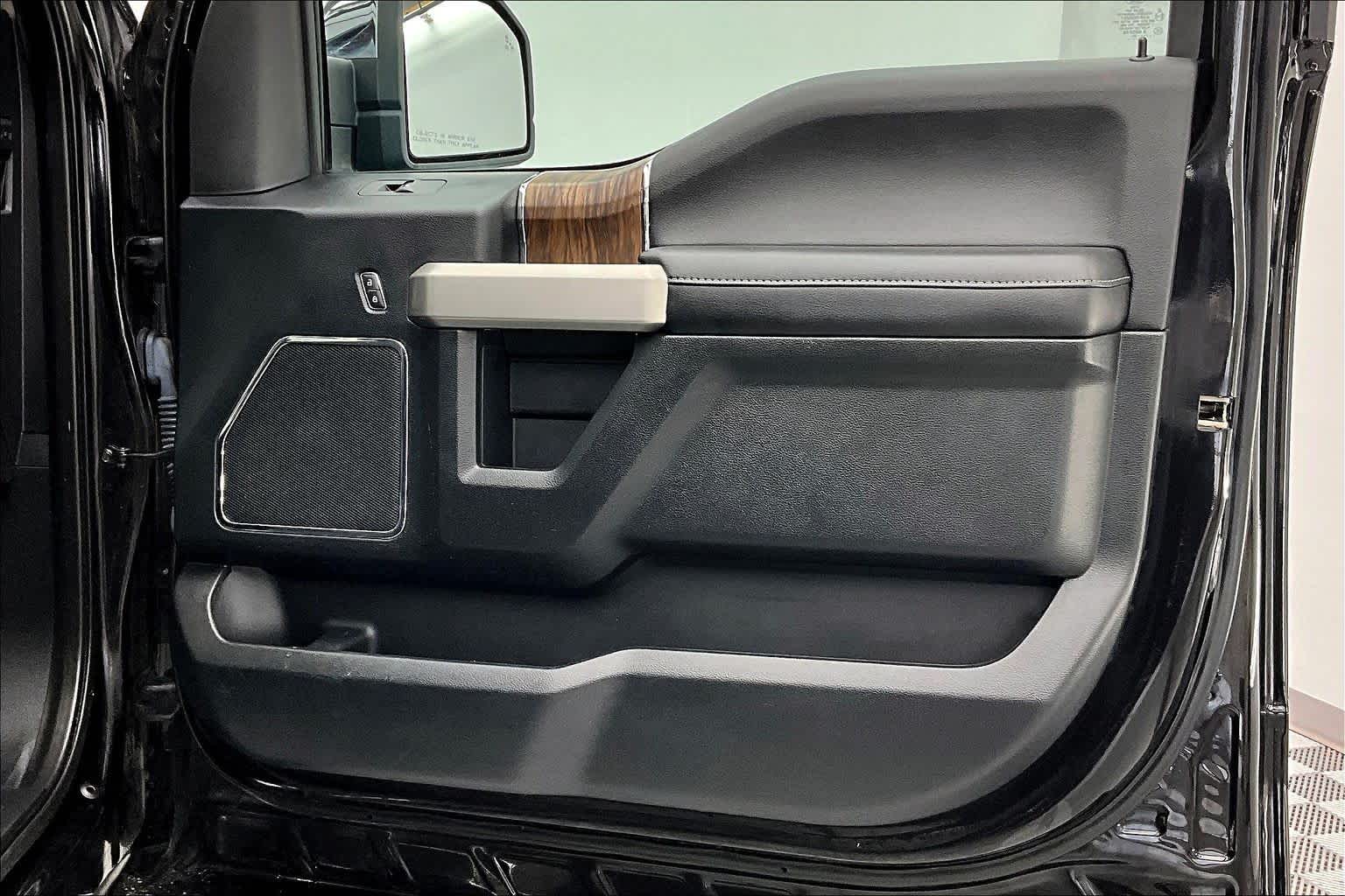 Thumbnail: 2020 Ford F-150 - 24