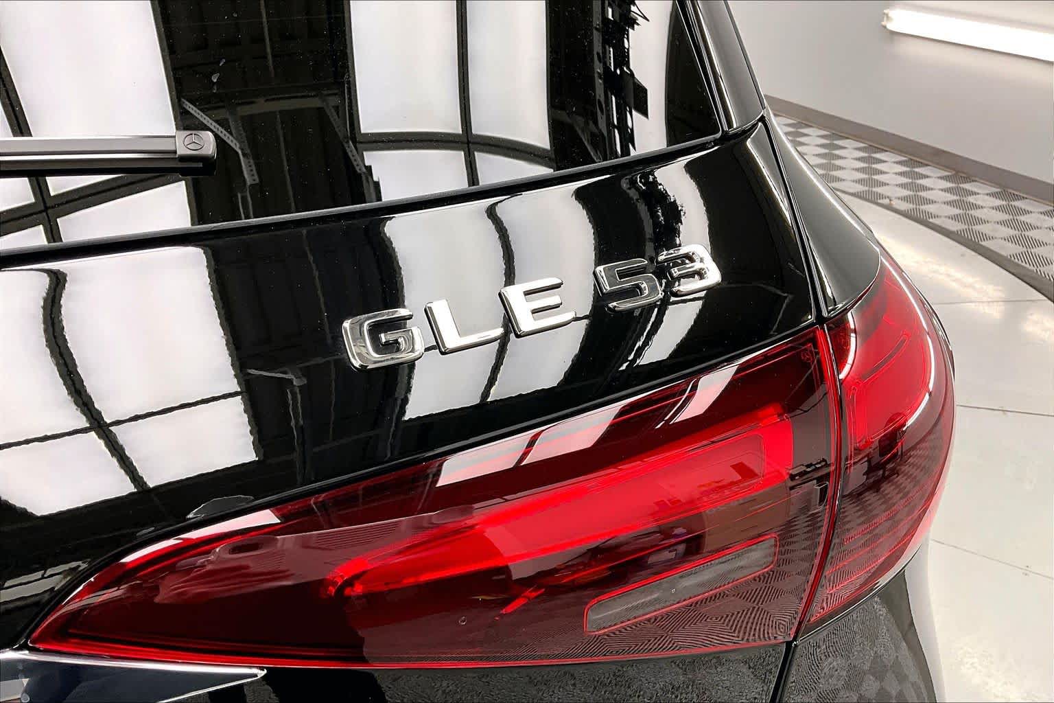 Thumbnail: 2026 Mercedes-Benz GLE - 22