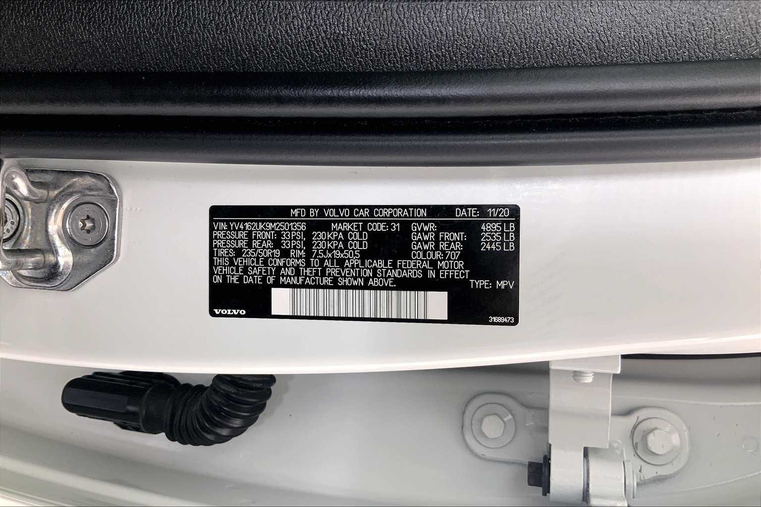 2021 Volvo XC40 T5 Momentum 30