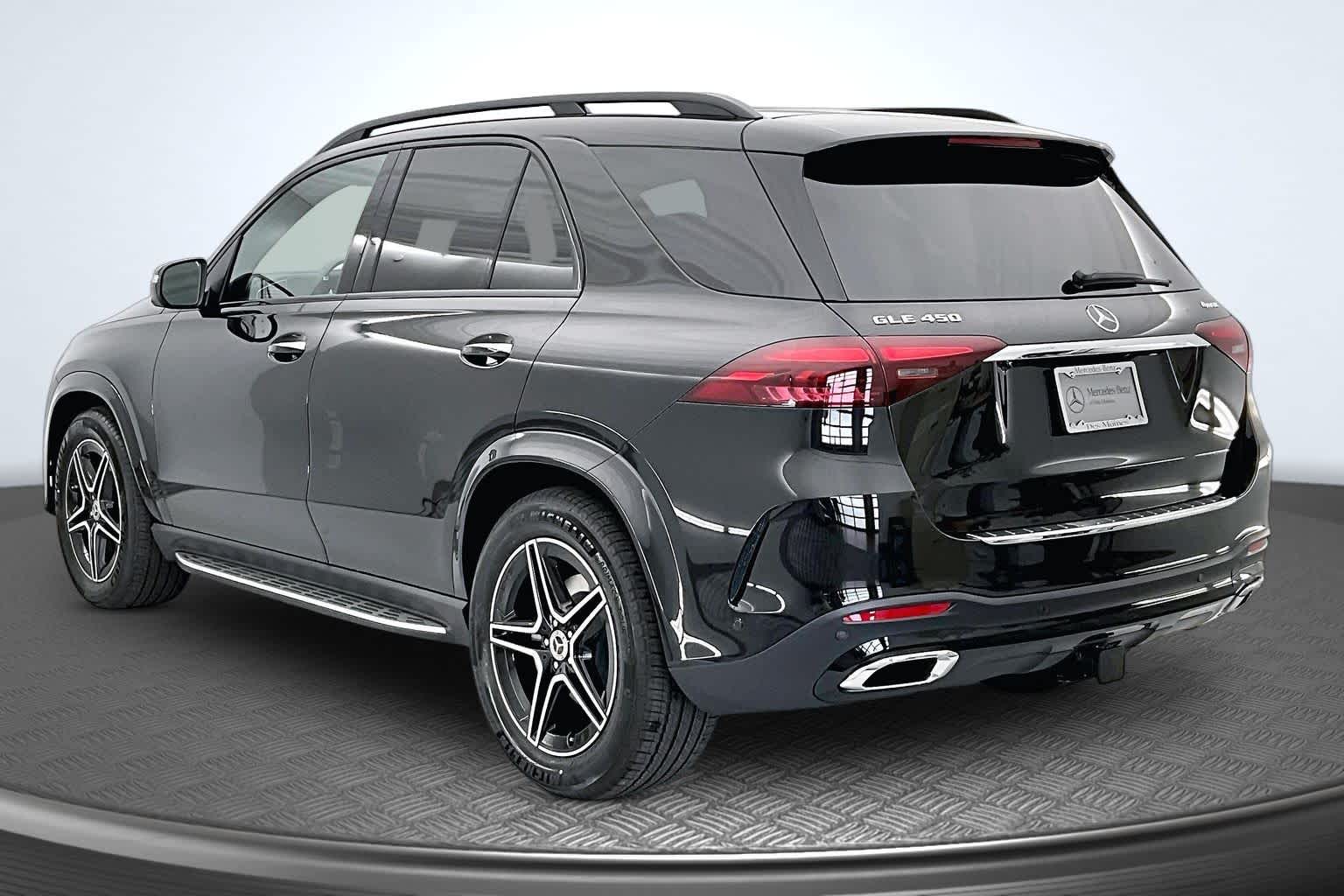Thumbnail: 2026 Mercedes-Benz GLE - 4