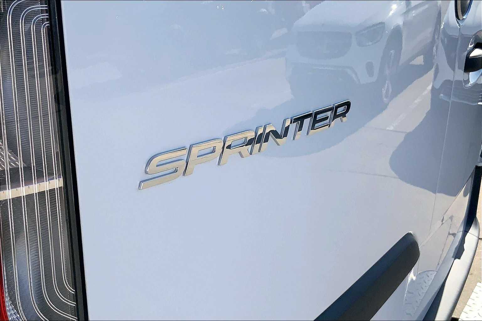 Thumbnail: 2024 Mercedes-Benz Sprinter - 7