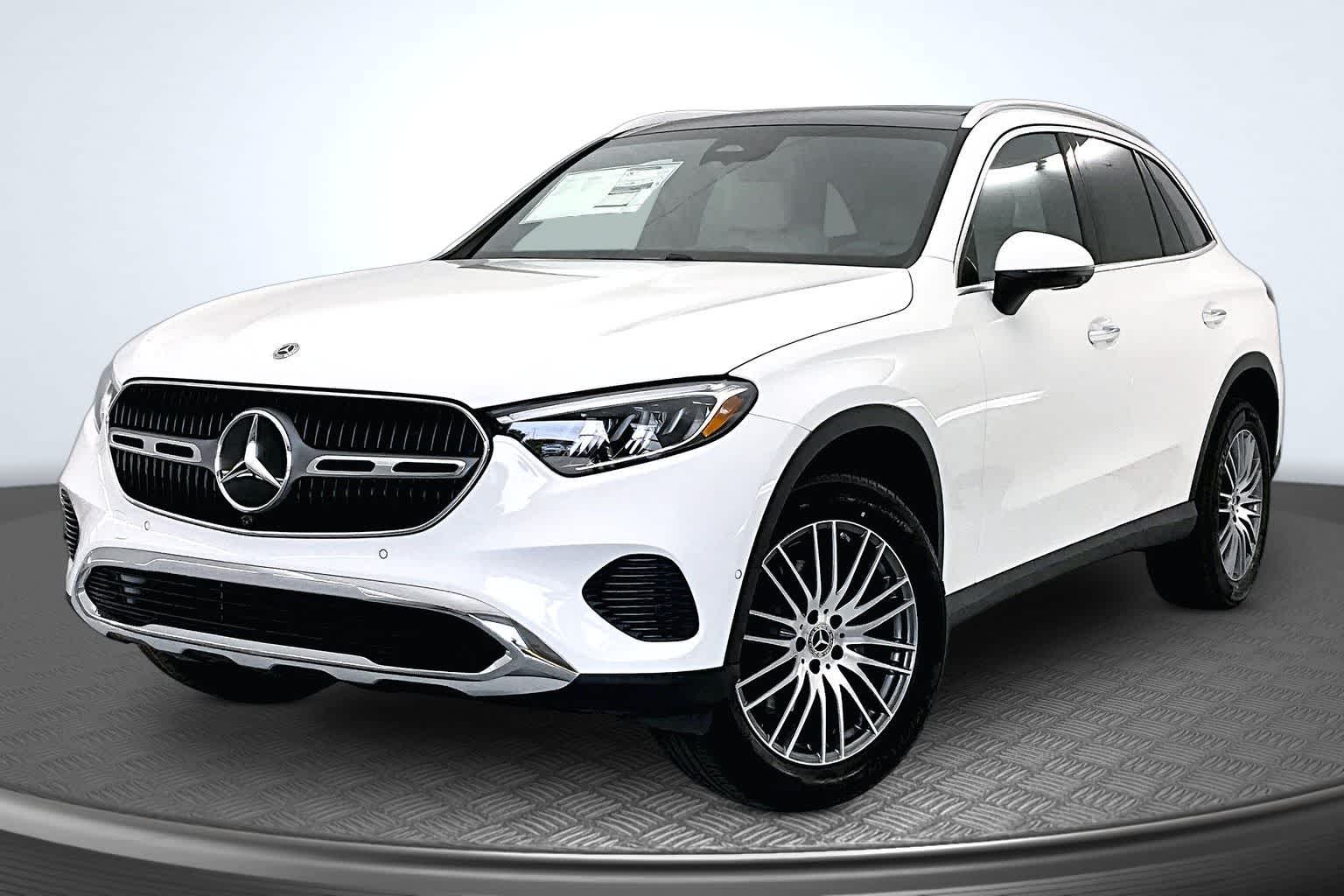 Thumbnail: 2026 Mercedes-Benz GLC - 1