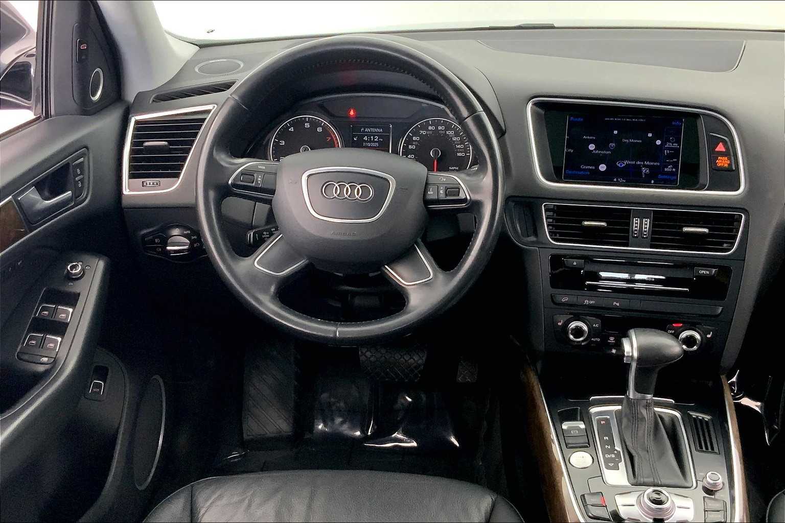 Thumbnail: 2015 Audi Q5 - 15