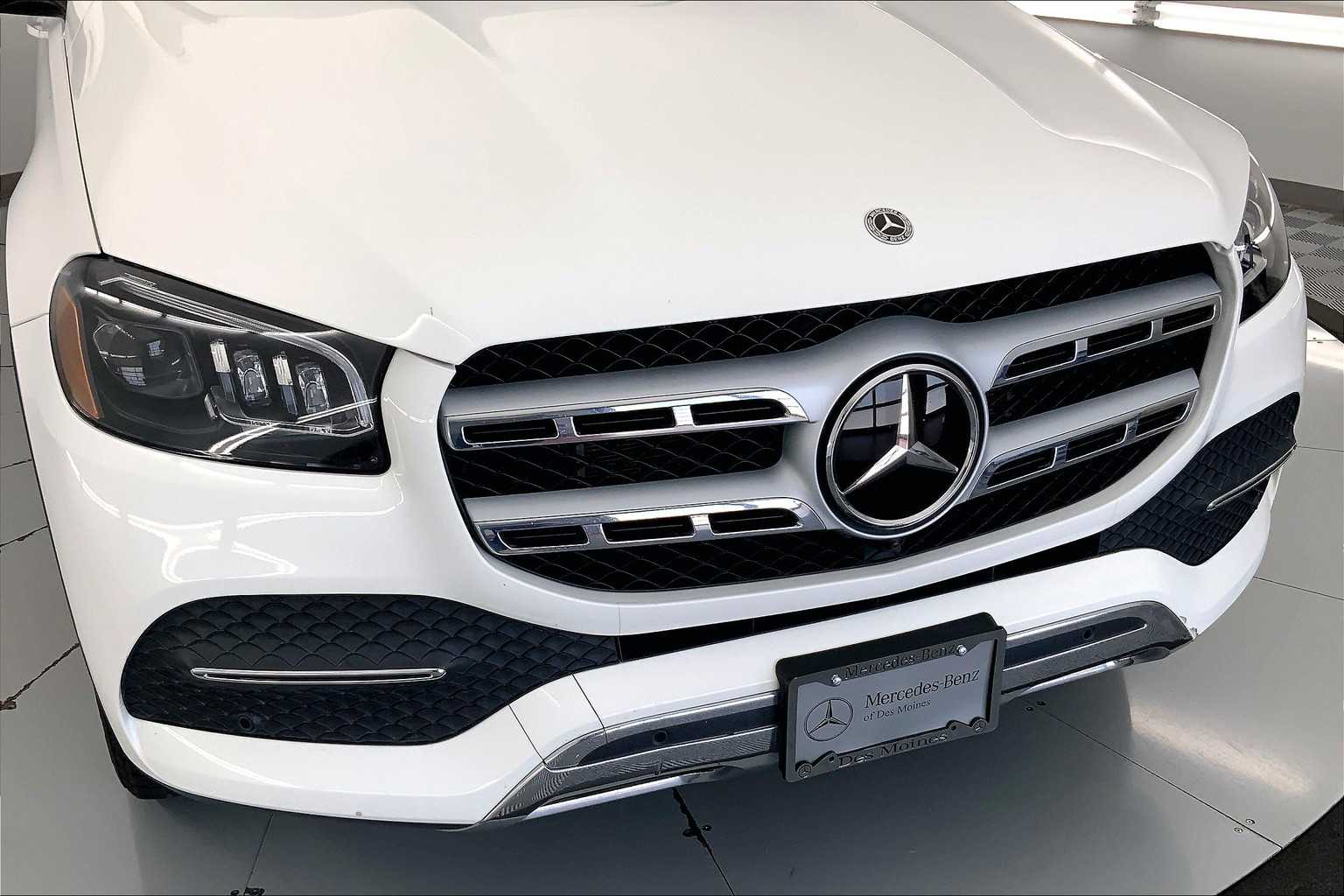 Thumbnail: 2022 Mercedes-Benz GLS - 26
