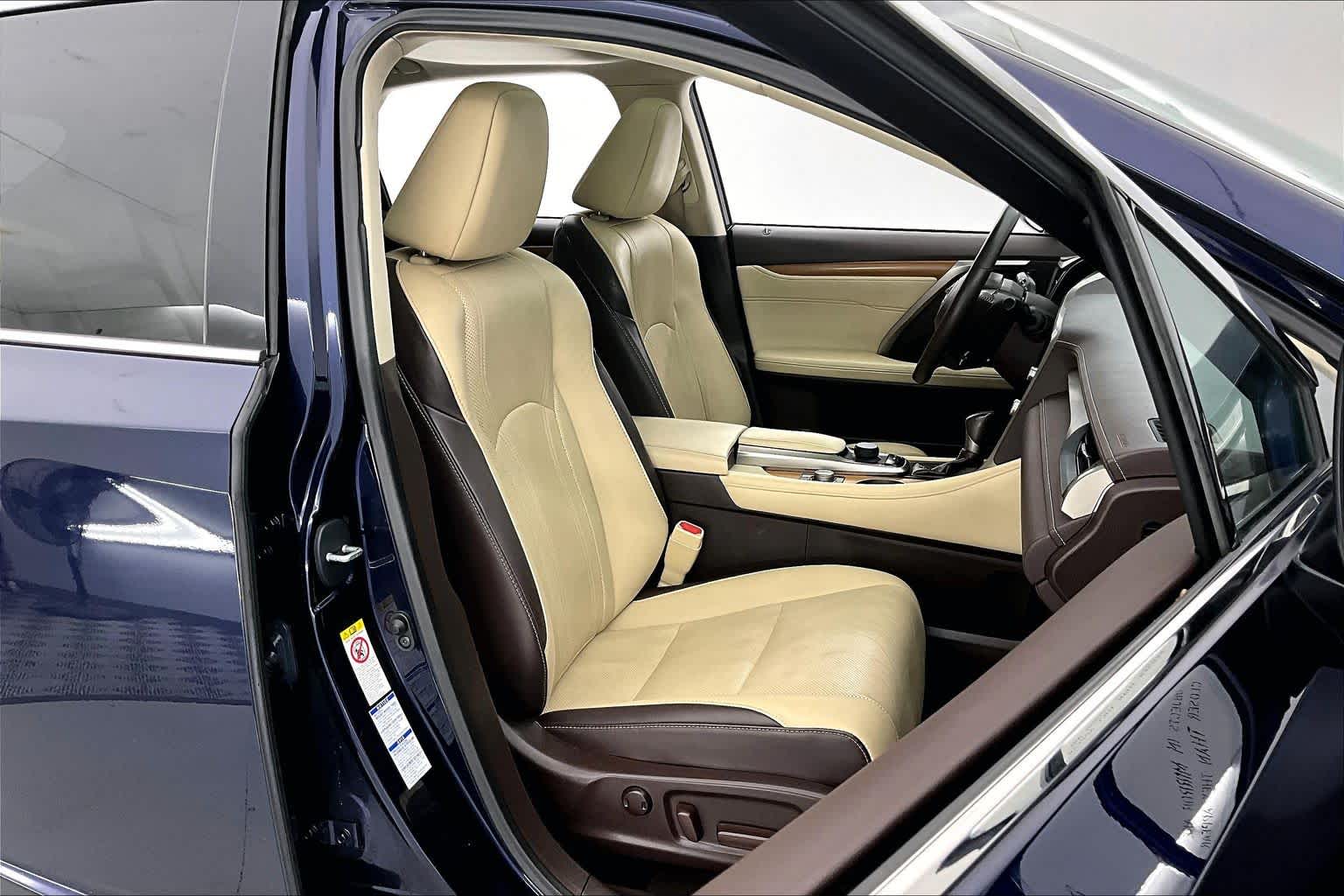 Thumbnail: 2017 Lexus RX - 14