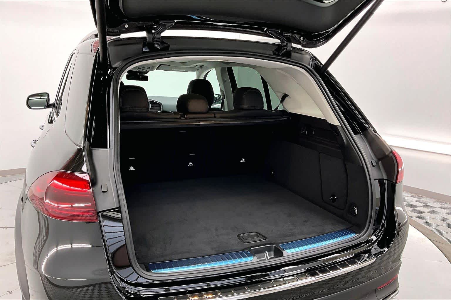 Thumbnail: 2026 Mercedes-Benz GLE - 19