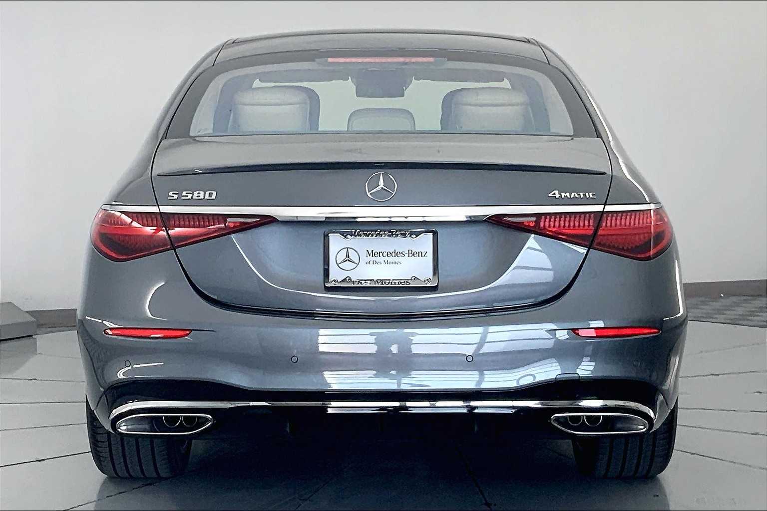 Thumbnail: 2026 Mercedes-Benz S-Class - 5