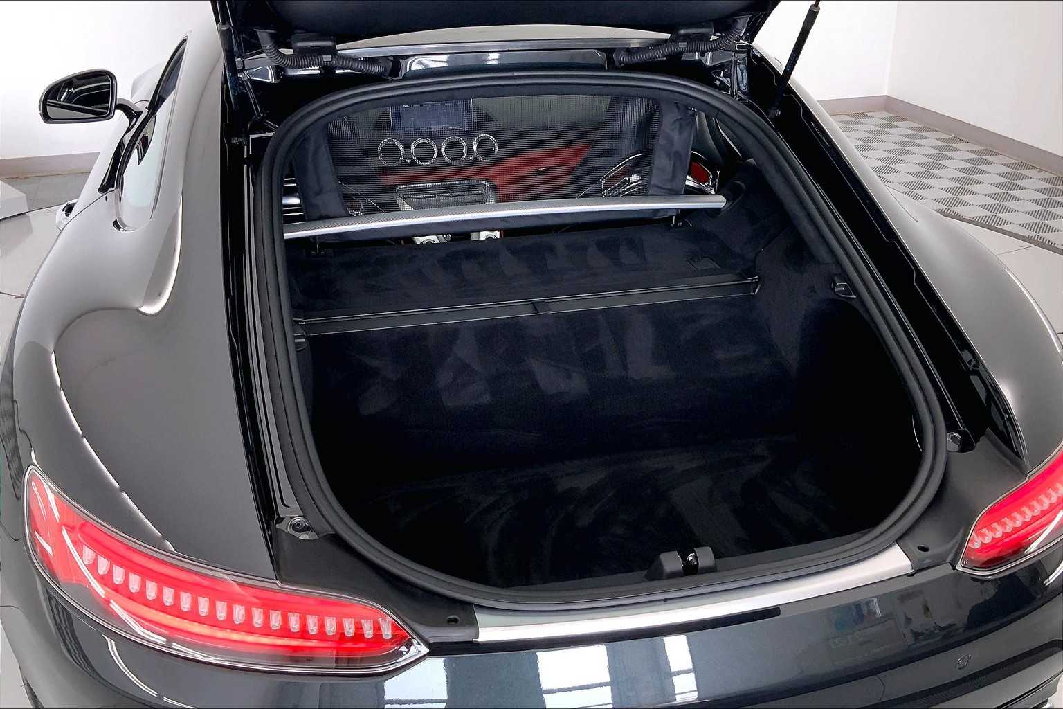 Thumbnail: 2016 Mercedes-Benz AMG GT - 17