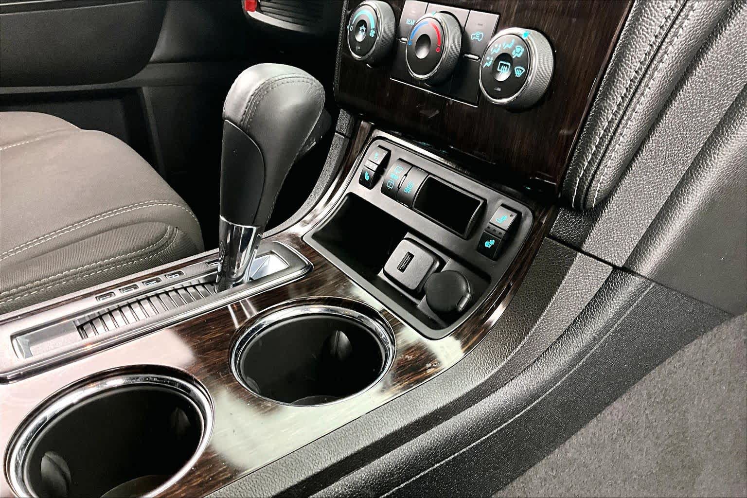 Thumbnail: 2016 Chevrolet Traverse - 26