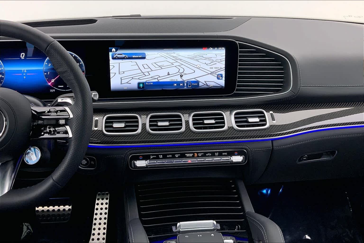 Thumbnail: 2025 Mercedes-Benz GL-Class - 14
