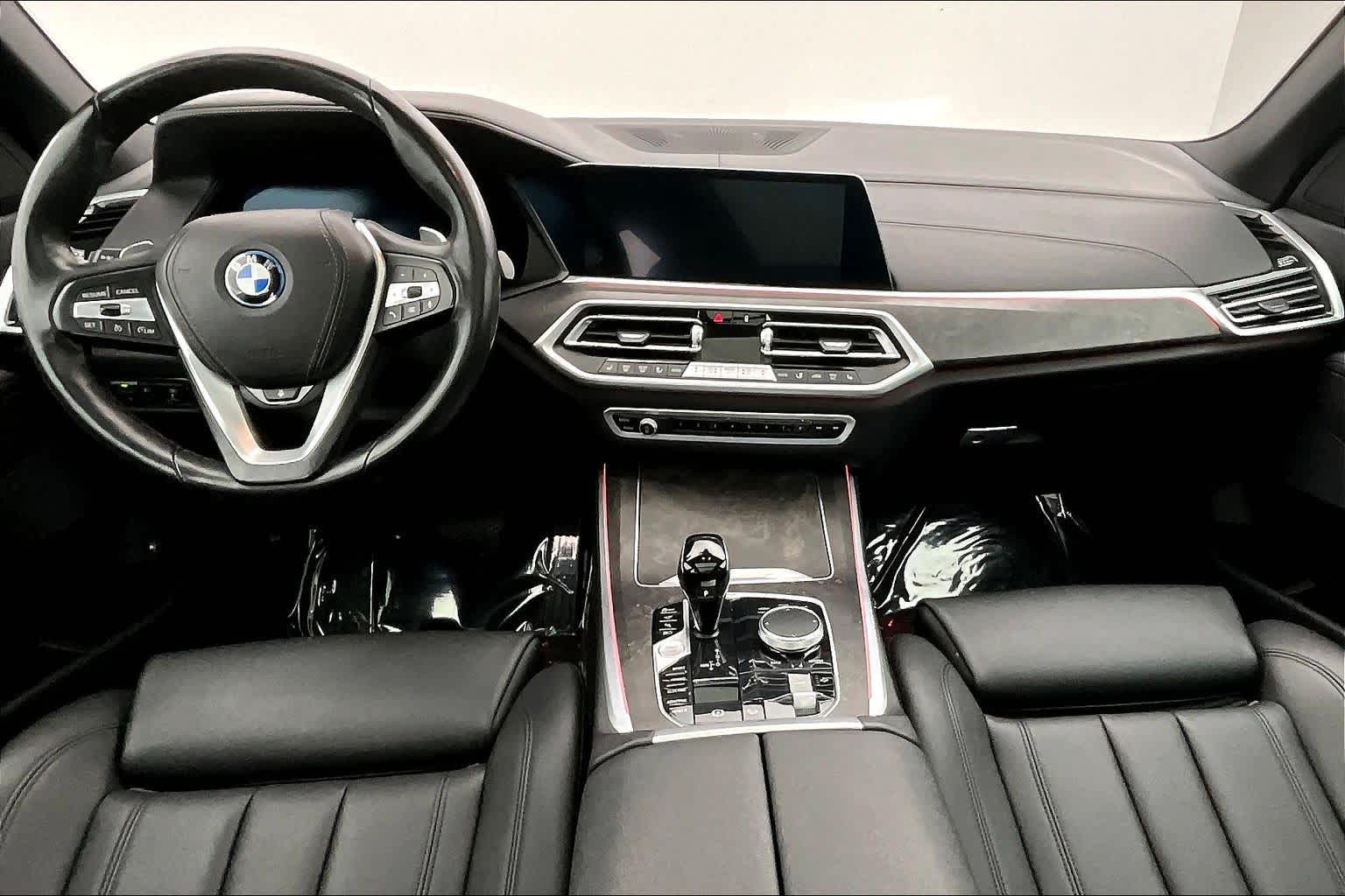Thumbnail: 2022 BMW X5 - 10
