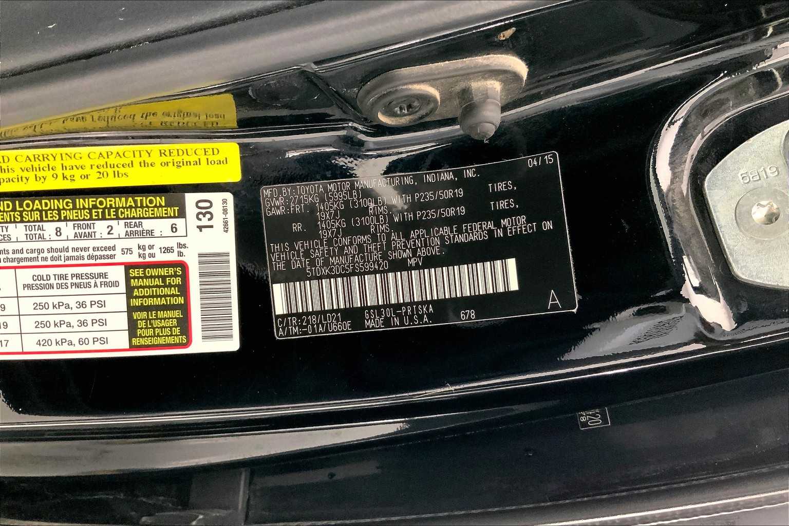Thumbnail: 2015 Toyota Sienna - 30