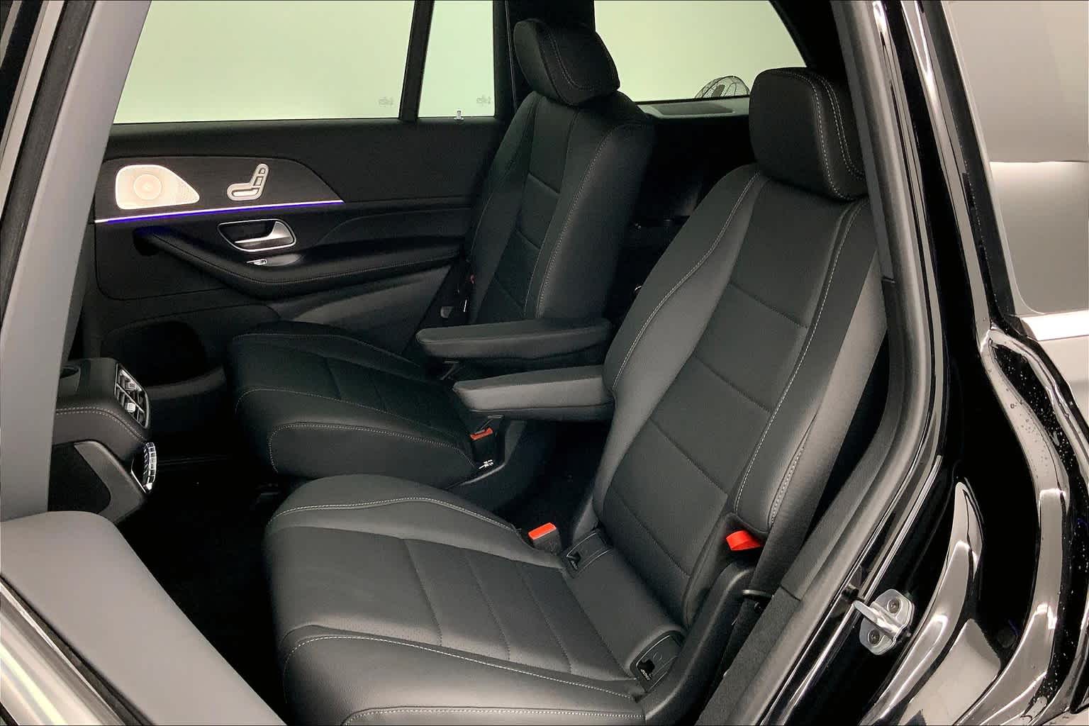 Thumbnail: 2025 Mercedes-Benz GLS - 13