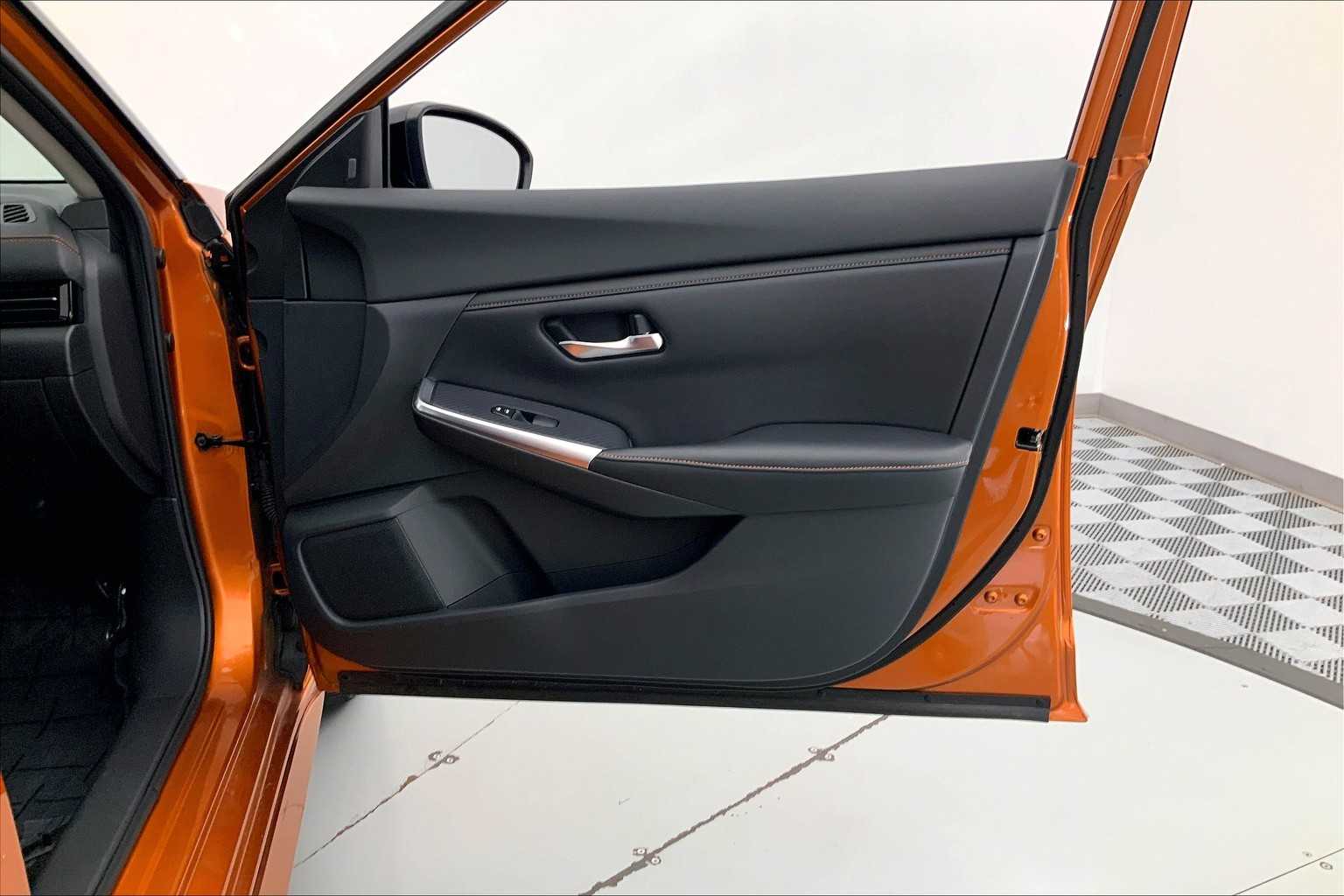 Thumbnail: 2020 Nissan Sentra - 23