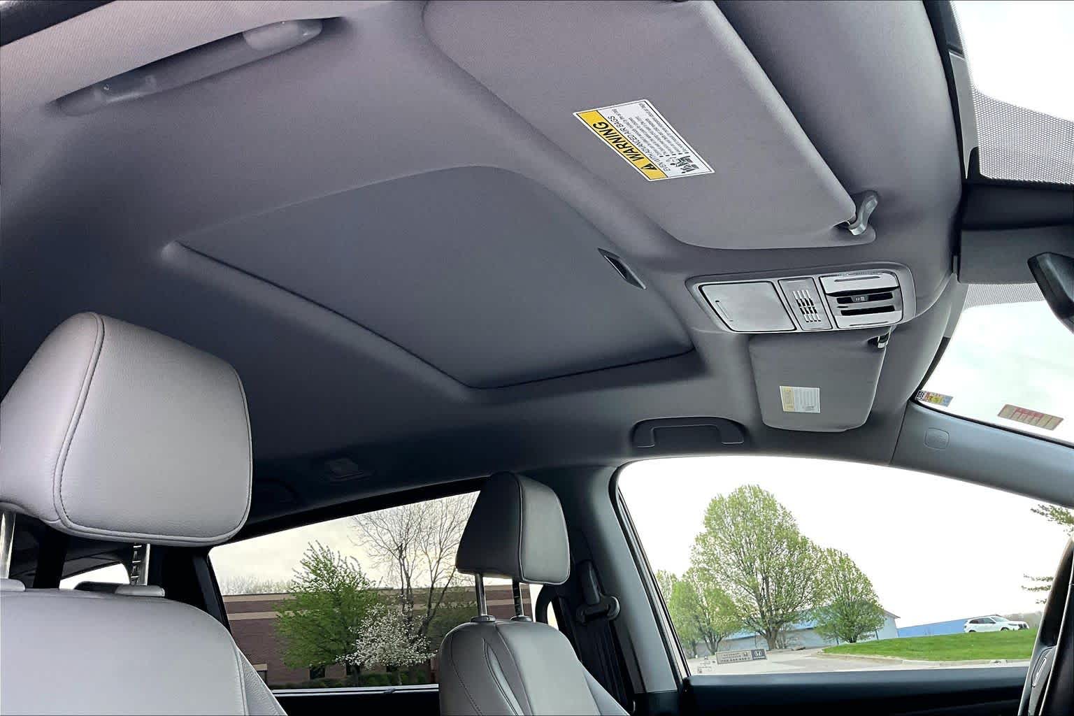 Thumbnail: 2024 Honda Odyssey - 22