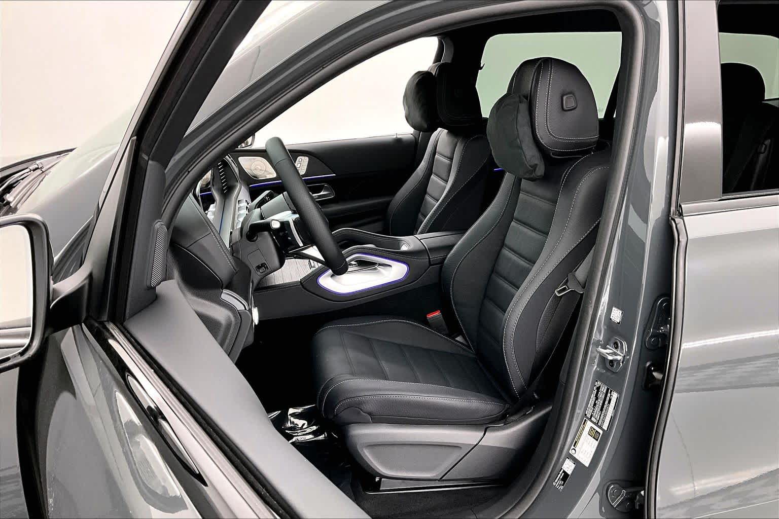 Thumbnail: 2026 Mercedes-Benz GLS - 11