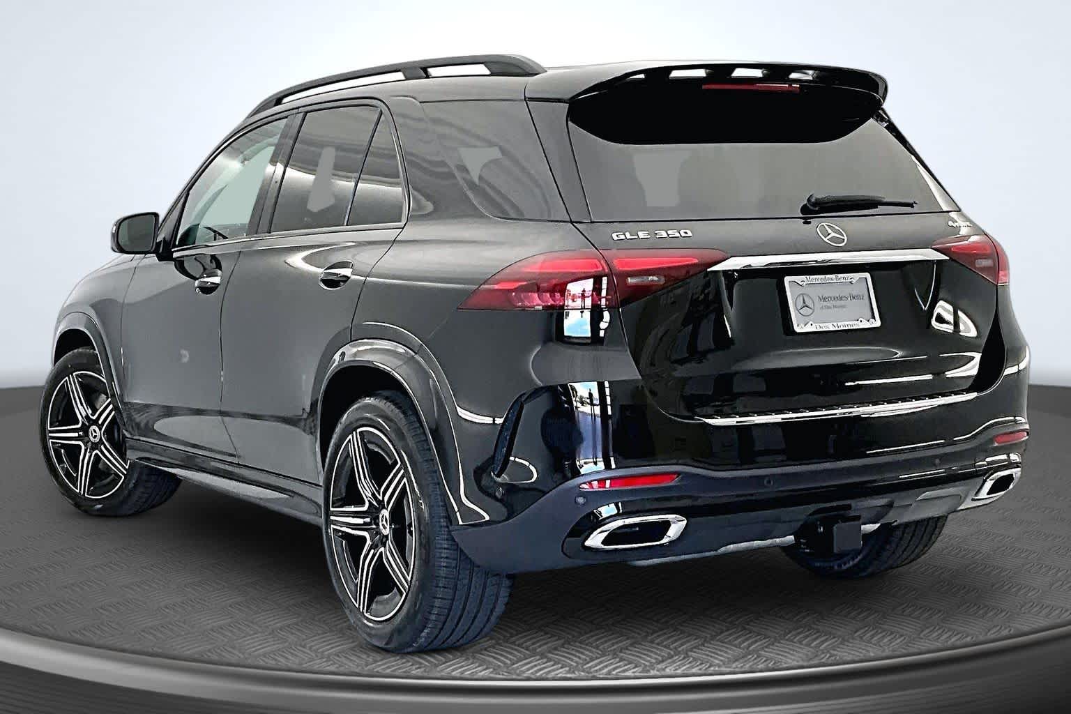 Thumbnail: 2026 Mercedes-Benz GLE - 4