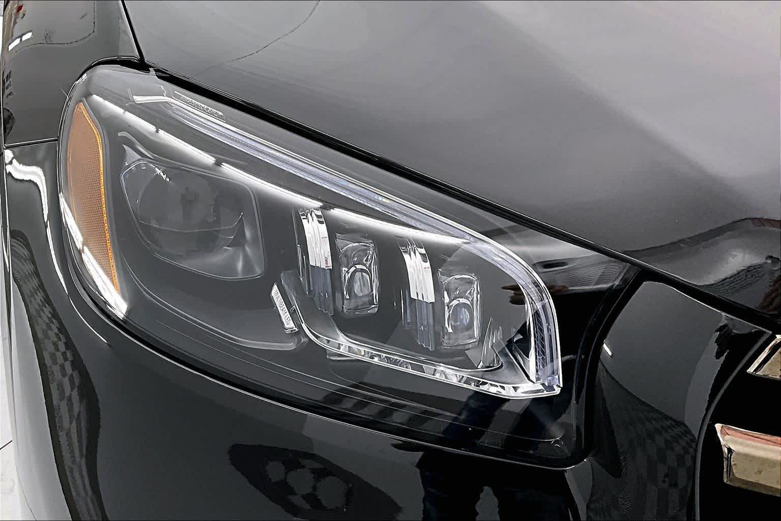 Thumbnail: 2026 Mercedes-Benz GLS - 21