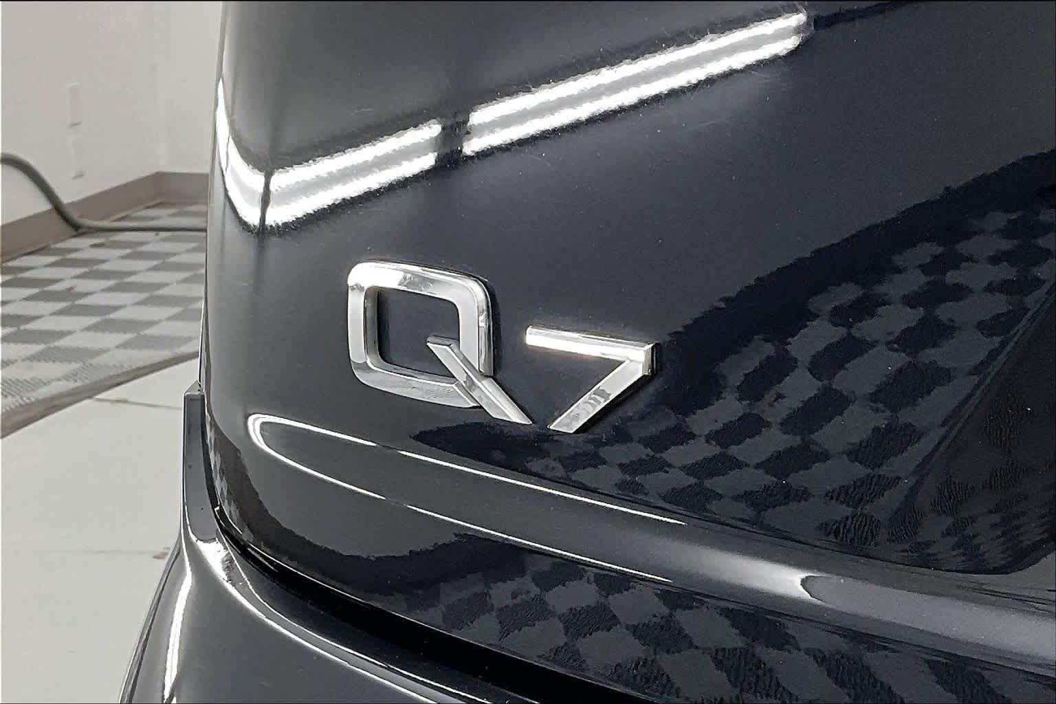 Thumbnail: 2017 Audi Q7 - 7