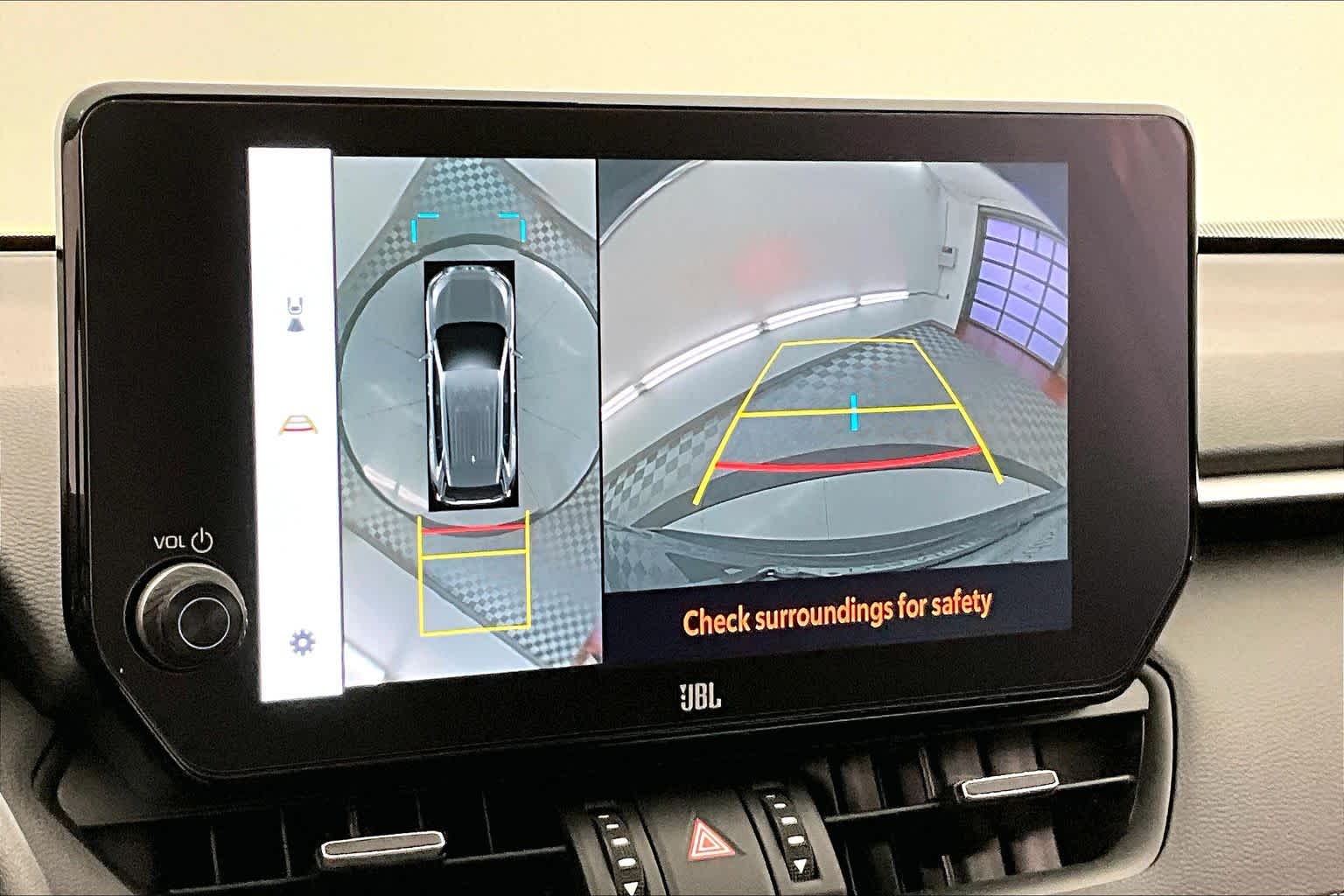 Thumbnail: 2023 Toyota RAV4 - 21