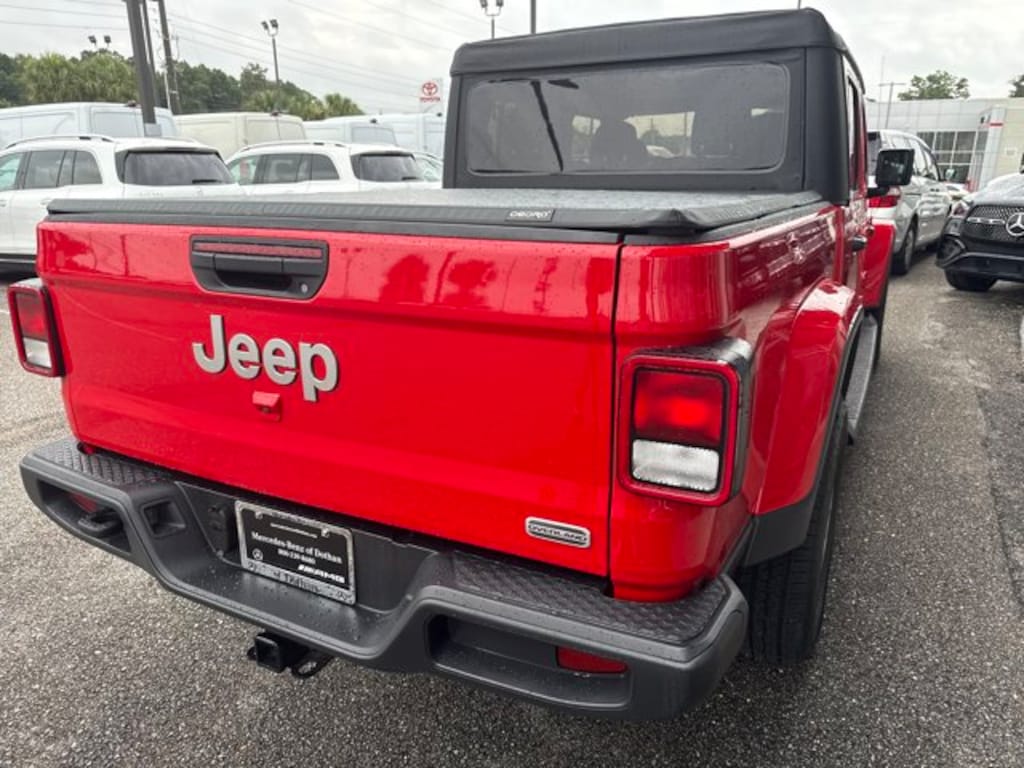 Used 2021 Jeep Gladiator Overland Truck Crew Cab