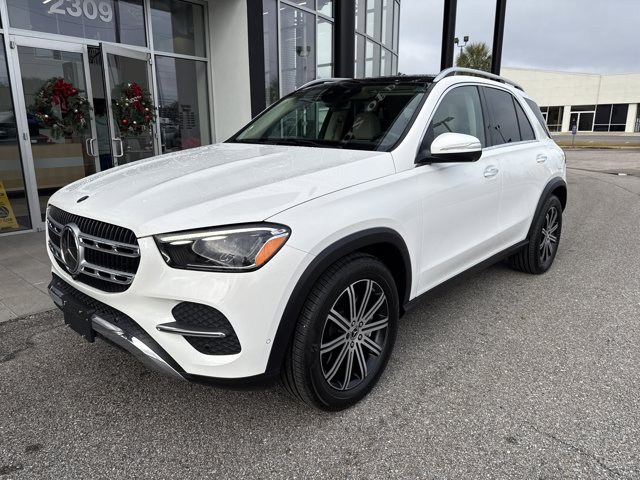 2024 Mercedes-Benz GLE GLE450E's photo