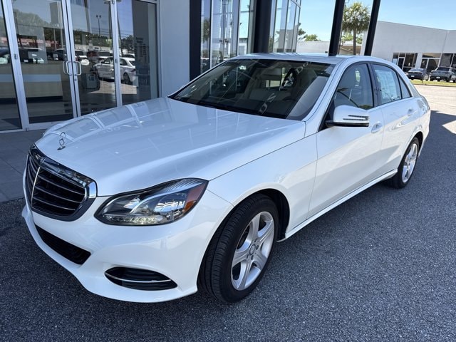 2014 Mercedes-Benz E-Class E250 BlueTEC Luxury's photo
