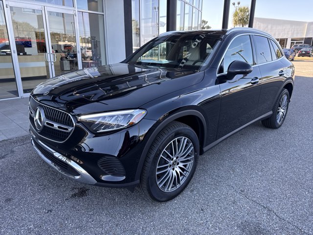 2026 Mercedes-Benz GLC