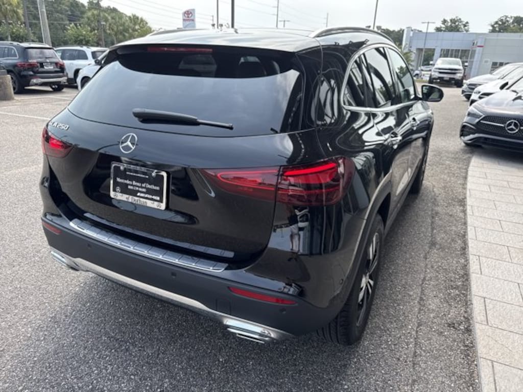 New 2026 Mercedes-Benz GLA 250 SUV