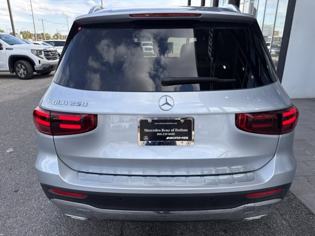 New 2026 Mercedes-Benz GLB 250 SUV