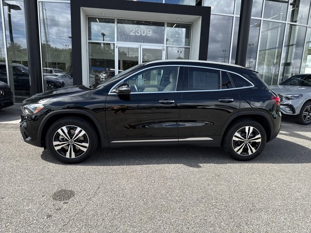 2024 Mercedes Benz GLA 250 photo 2