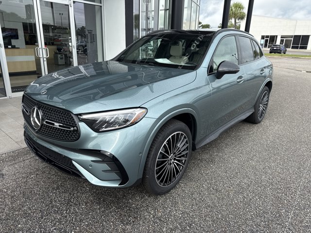 2027 Mercedes-Benz GLC