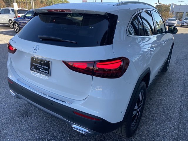 2025 Mercedes Benz GLA 250 photo 4