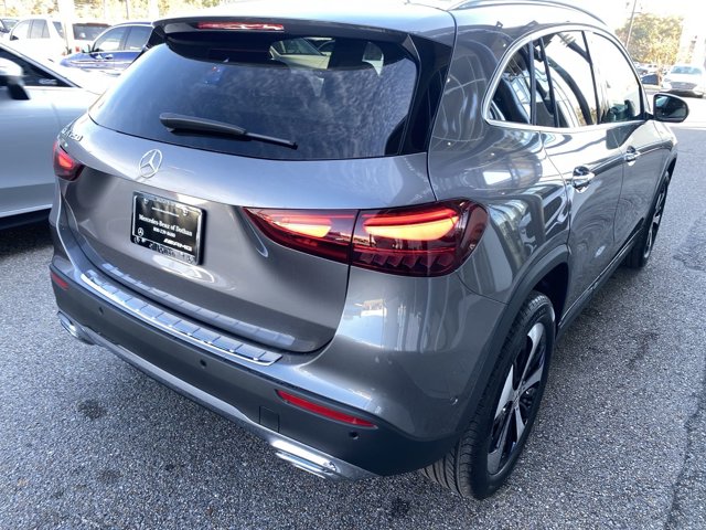 2025 Mercedes Benz GLA 250 photo 4