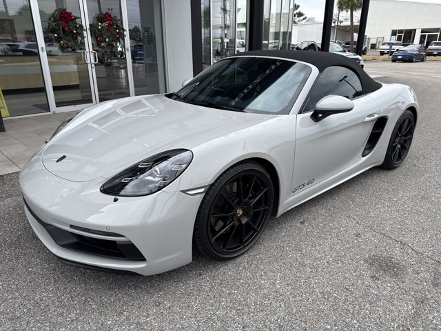 2024 Porsche 718 GTS's photo