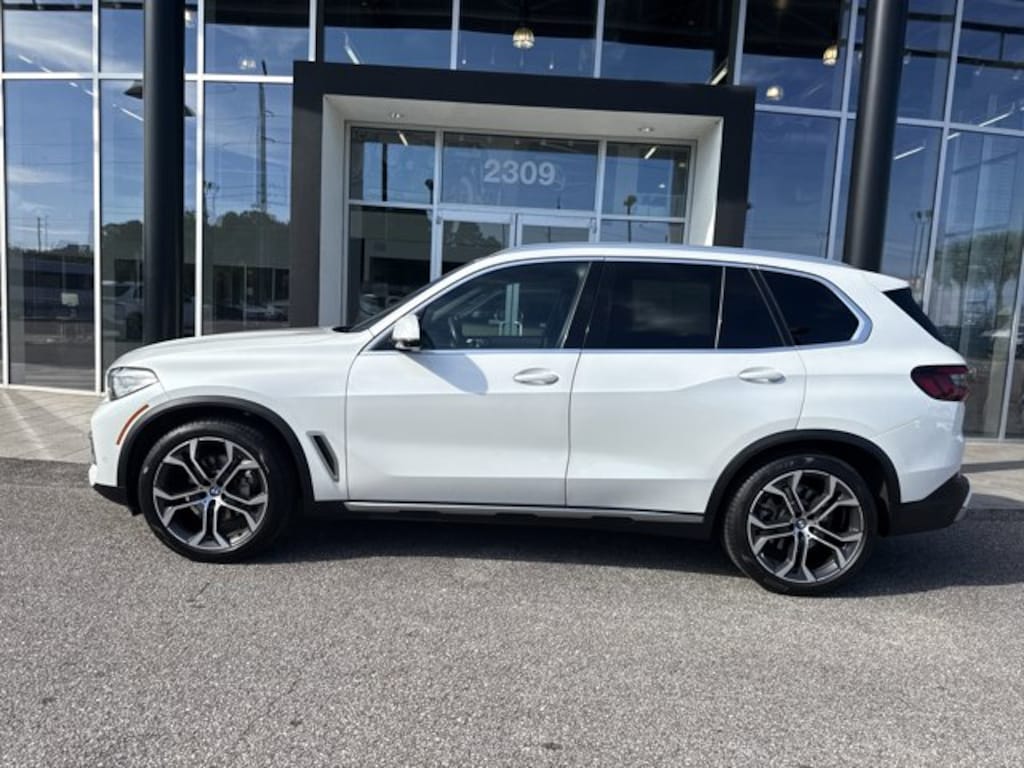 Used 2021 BMW X5 sDrive40i SUV