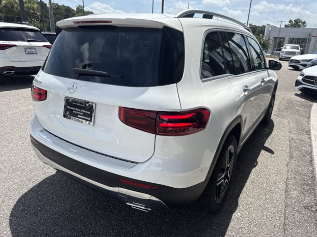 New 2026 Mercedes-Benz GLB 250 SUV