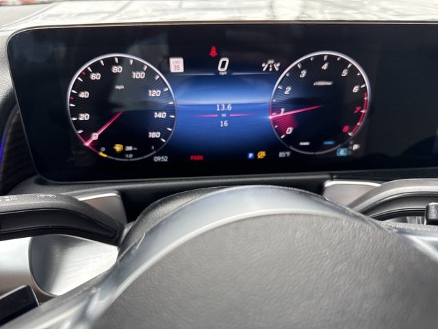 2026 Mercedes-Benz GLB
