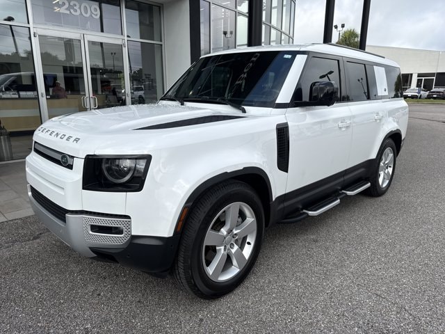 2023 Land Rover Defender