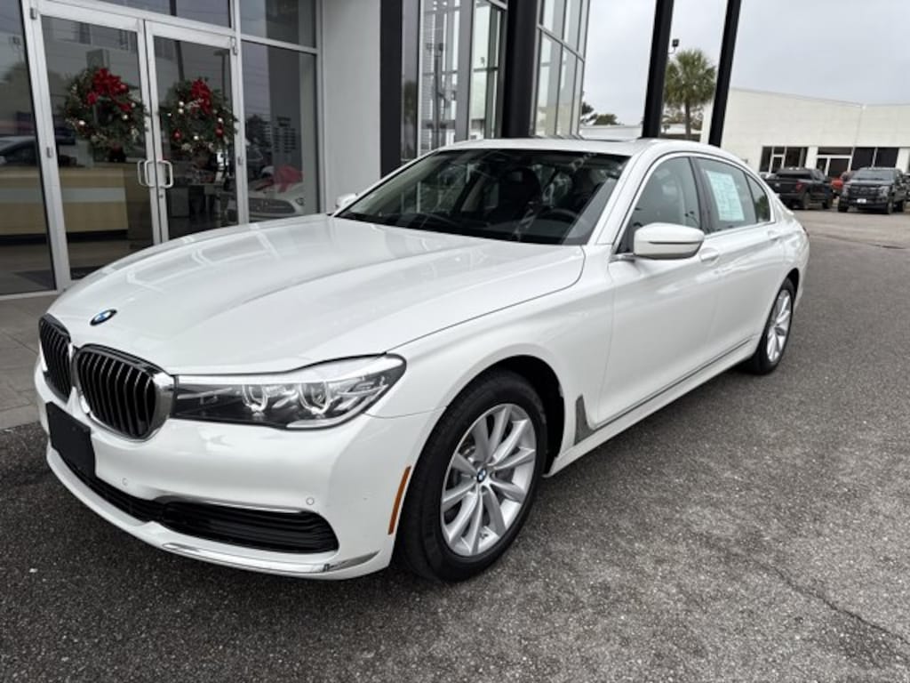 Used 2019 BMW 740i xDrive Sedan