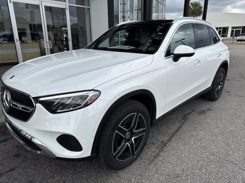 New 2026 Mercedes-Benz GLC 300 SUV