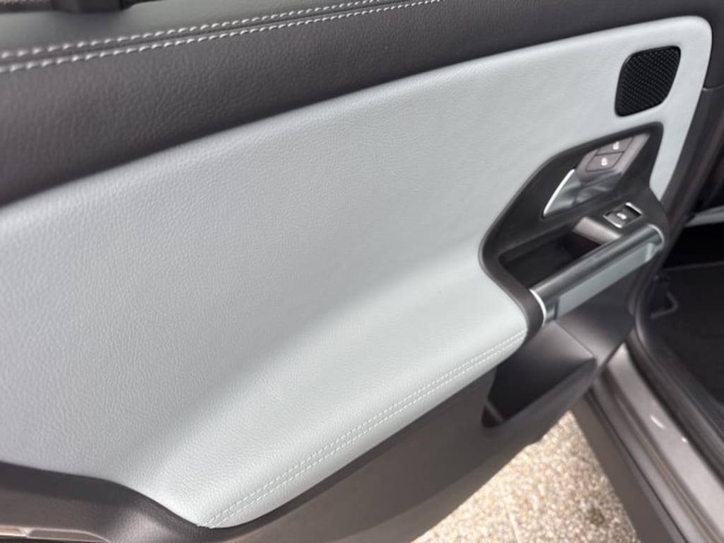 New 2026 Mercedes-Benz GLB 250 SUV