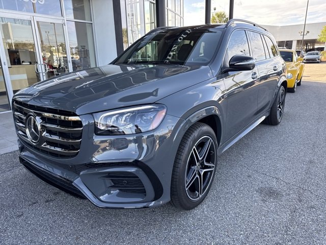 2026 Mercedes-Benz GLS Base's photo