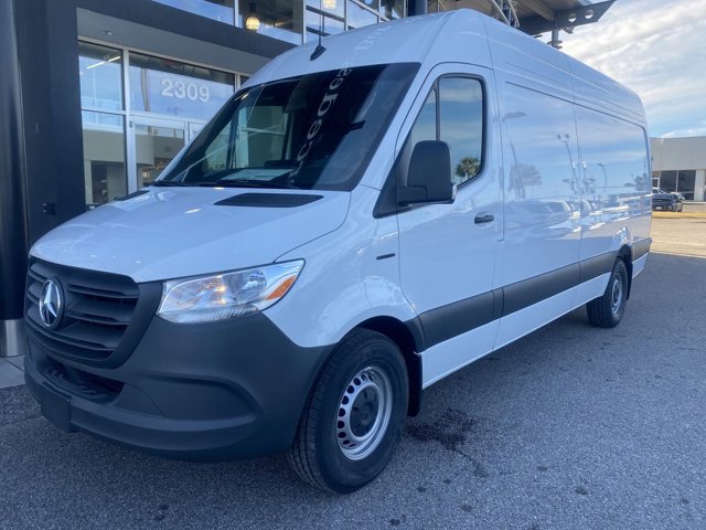 2024 Mercedes-Benz eSprinter Cargo Van Base's photo