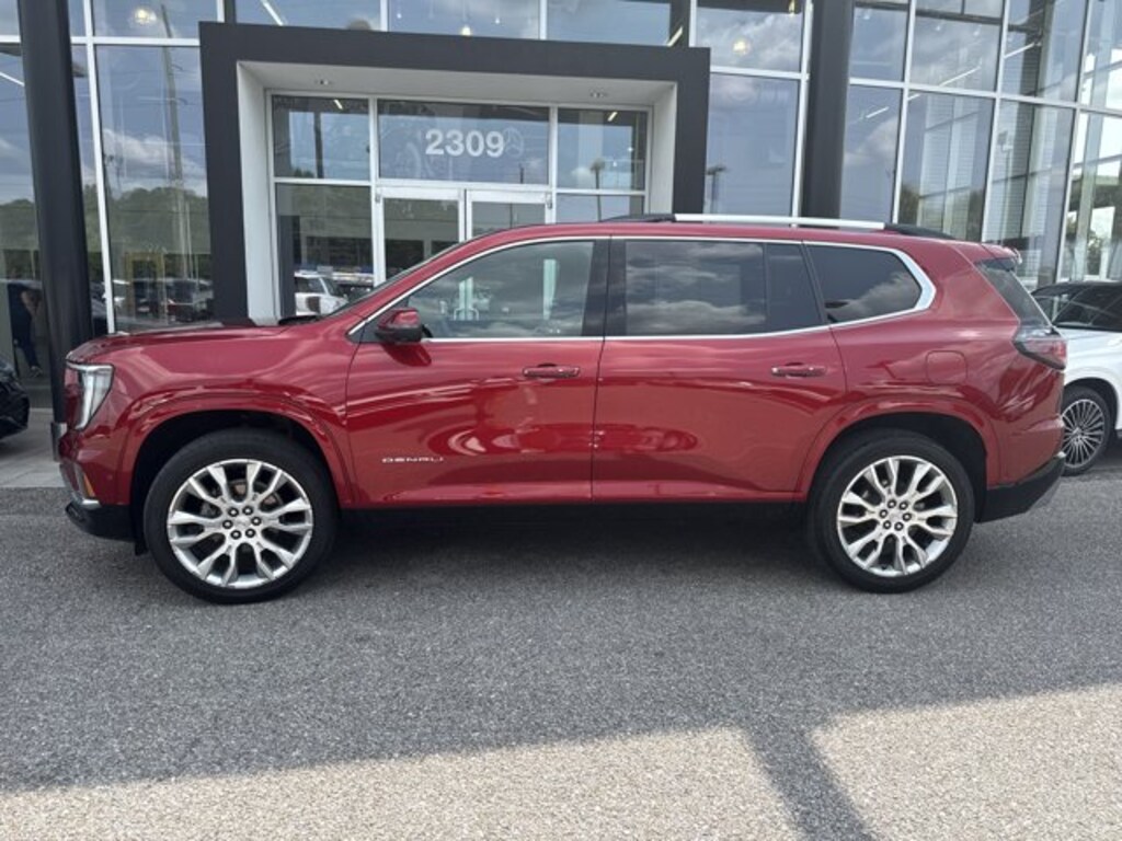 Used 2024 GMC Acadia Denali SUV