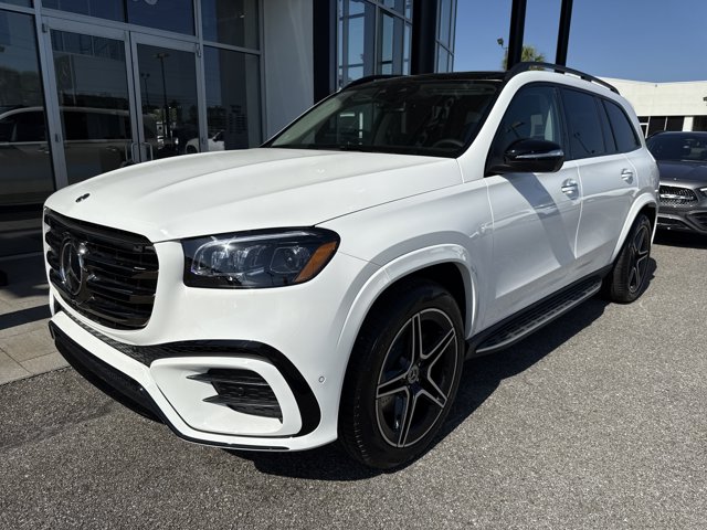 2026 Mercedes-Benz GLS Base's photo